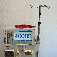 Fresenius Medical Care 4008 S Hemodialysis Machine image 2